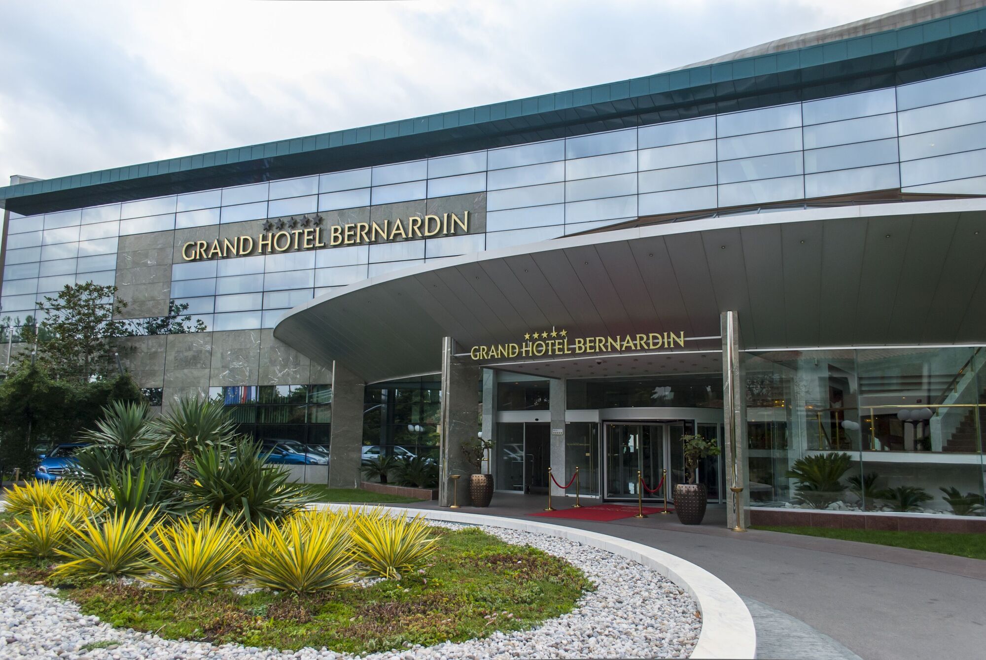 Grand Hotel Bernardin Portoroz Exterior photo